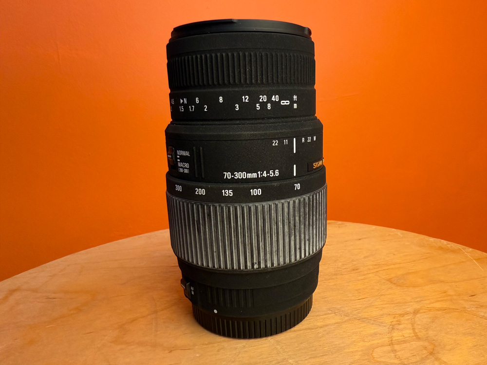 70-300mmweb